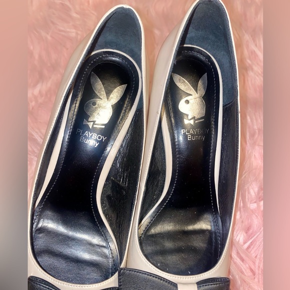 Playboy bunny high heel shoes 🎀 - Picture 3 of 8